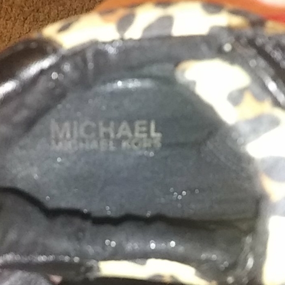 Shoes - Picture 3 of 5